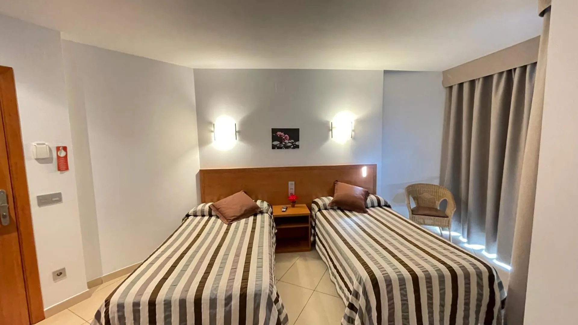 Hotel Avenida El Morell 2*,  Spain