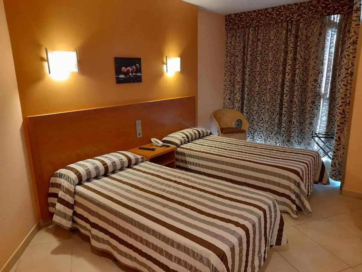Hotel Avenida El Morell 2*,